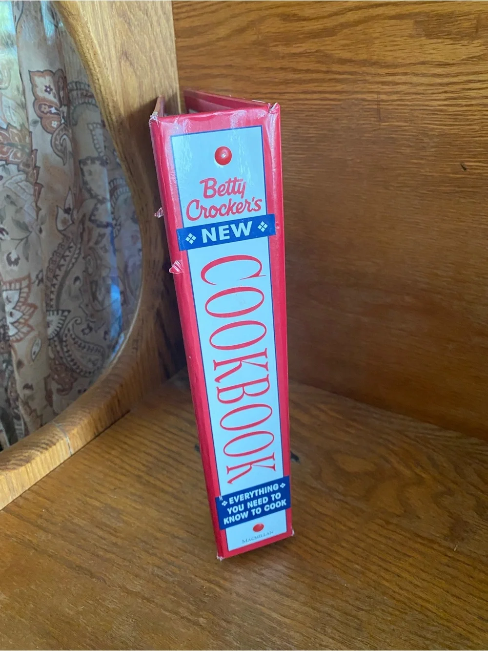 Vintage Betty Crocker's New Cookbook